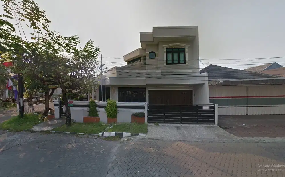 Dijual Rumah Lokasi Strategis di Jl. Sembodro Semarang