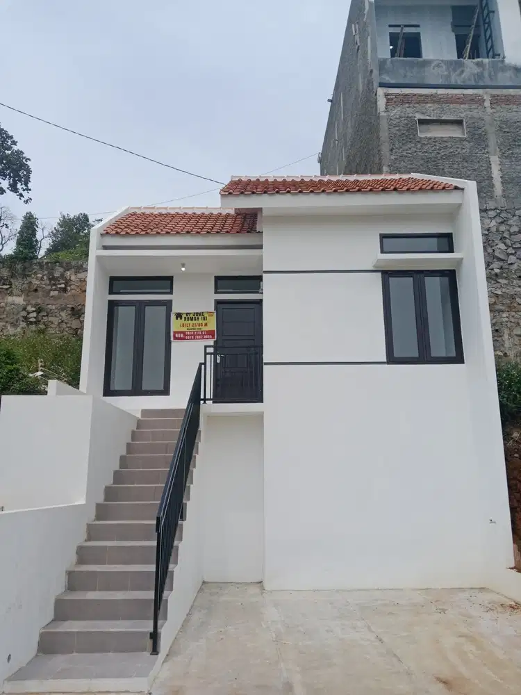 Di Jual Rumah Siap Huni minimalis manis dekat Tol CILEUNYI