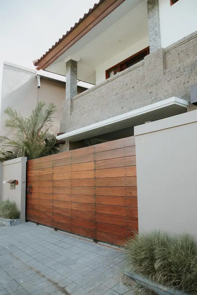 LUXURY VILLA IN PETITENGET SEMINYAK FULLY FURNISHED