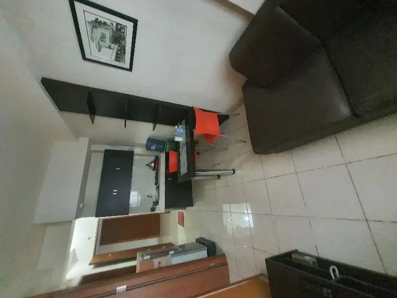 Di jual apartemen pinewood type 2 Bedroom
