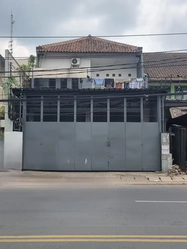 RUKO SIAP HUNI DI JL RAYA CINUNUK CIBIRU BANDUNG SANGAT STRATEGIS