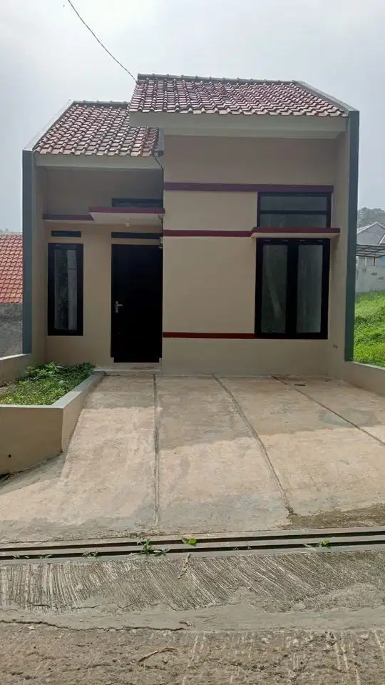 DIJUAL RUMAH MINIMALIS PINGGIR JALAN MURAH,LOK.CILENGKRANG
