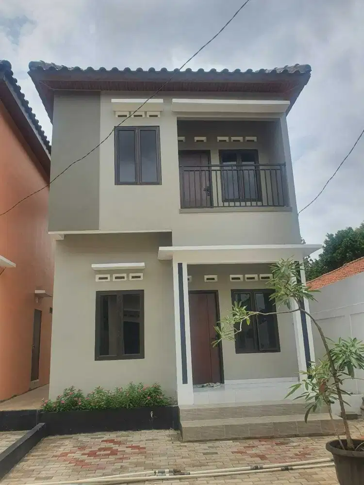 RUMAH TOWNHOUSE SIAP HUNI DEKAT TOL DI BEKASI, JAWA BARAT