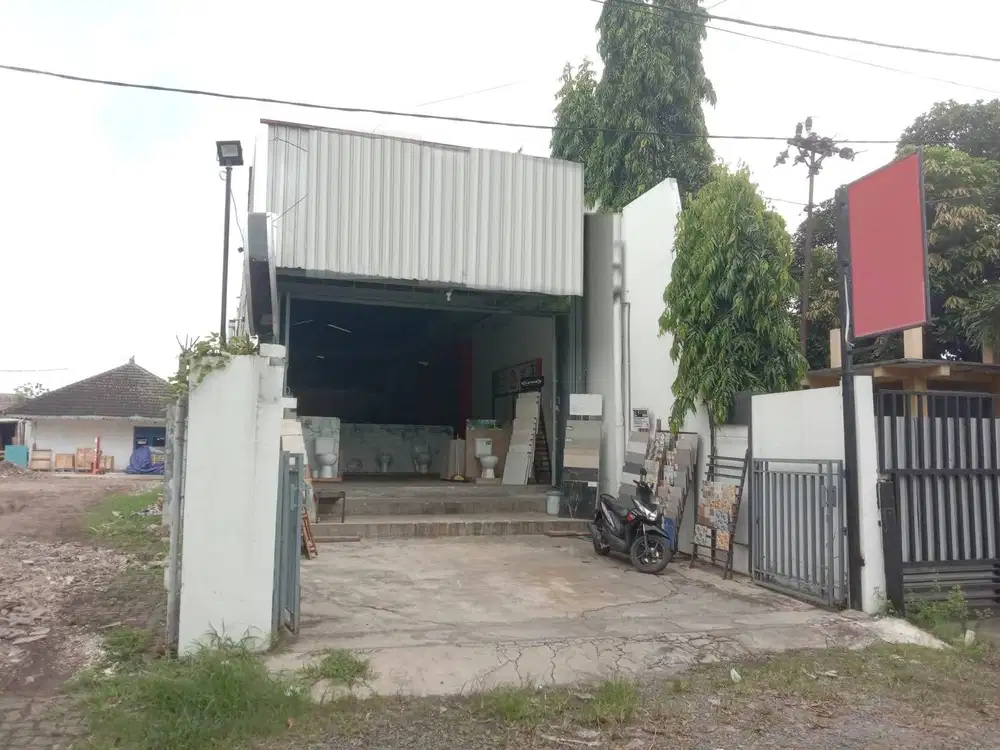 Dijual Ruko Lokasi Jl. Majapahit Pedurungan Semarang