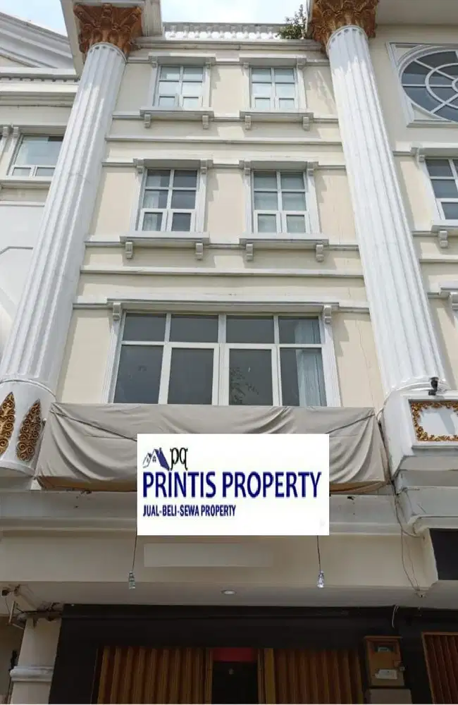 DI SEWAKAN RUKO CROWN PALACE JL.DR.SOEPOMO,TEBET,Jakarta Selatan