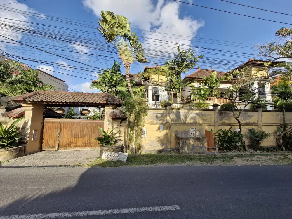 SEWA VILLA UMALAS MURAH 2 LANTAI