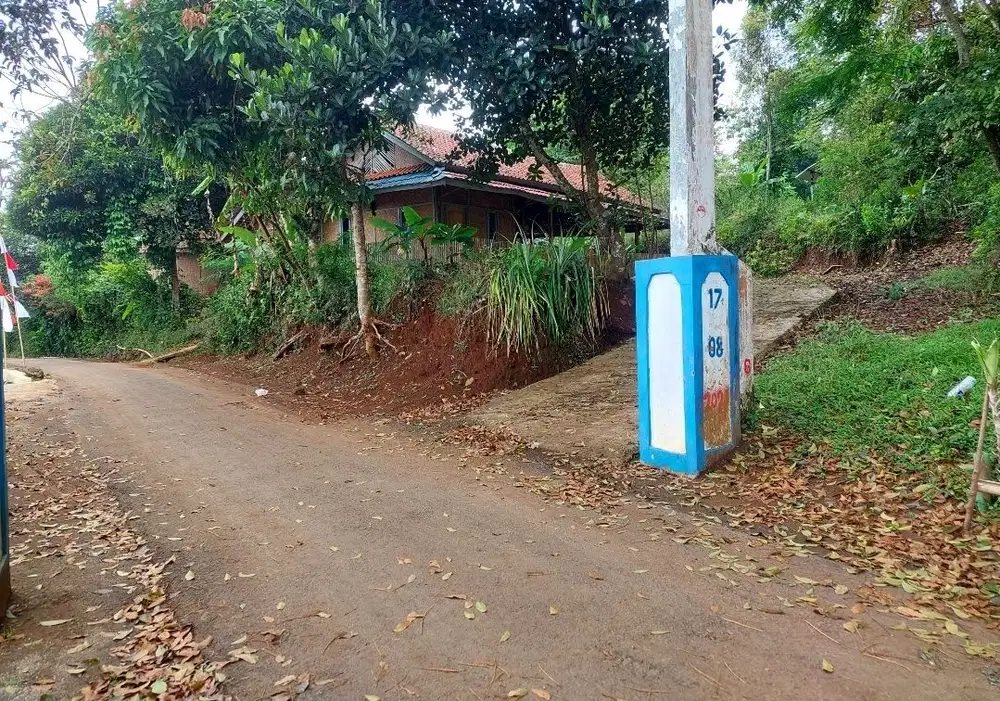 Tanah 86 tumbak, pinggir jln cijeruk pamulihan