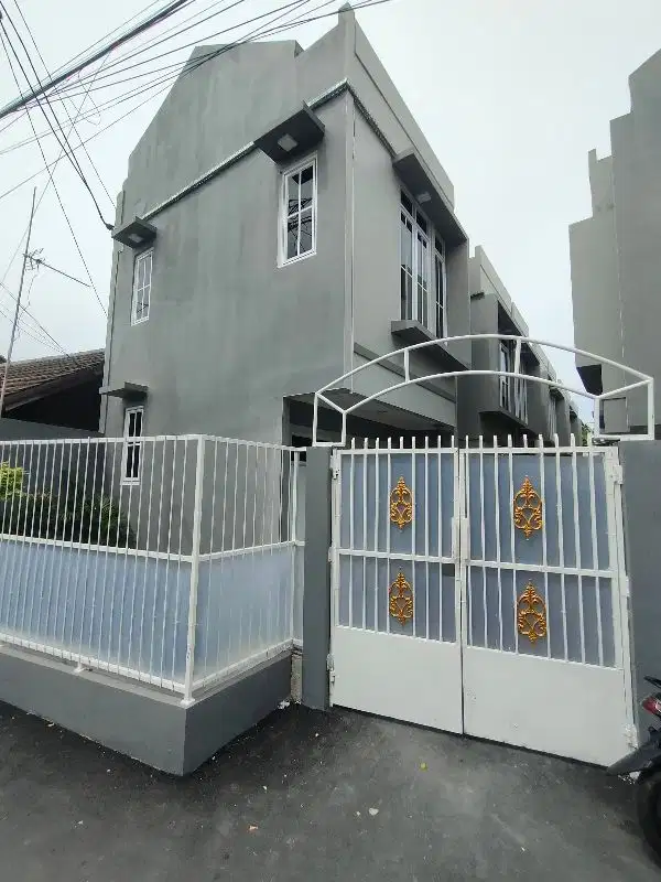 Di jual rumah paling murah di sunter Agung jakarta utara