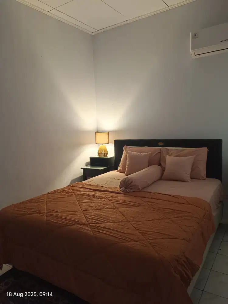 Disewakan bulanan, Lokasi Wenang Permai, kec Paal Dia. Fully Furnished