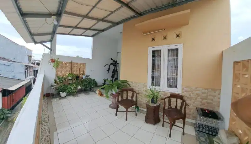 Dijual Rumah Ber AC Palebon Semarang