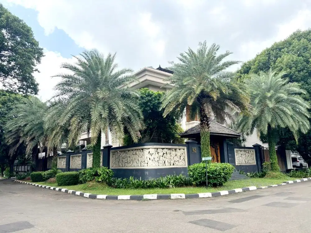 Rumah mewah 2 lantai di perumahan jakapermai bekasi LT.600m