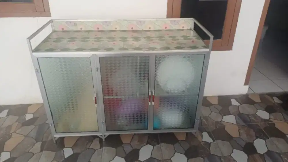 Jual rak piring bekas pakai 3 bulan toko tutup