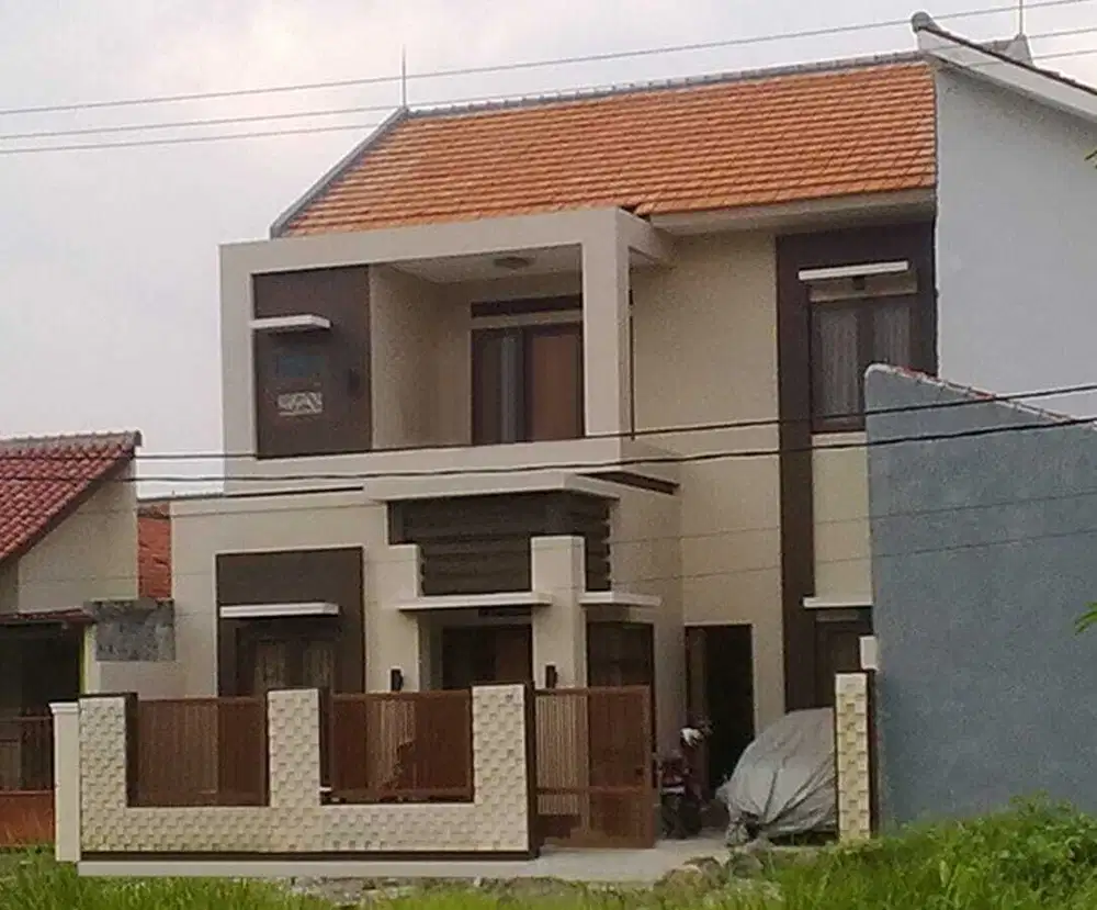 Rumah Bangunan baru di Tuparev Cirebon