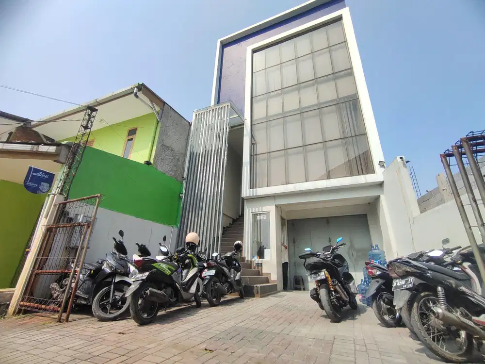 JUAL Kantor + Workshop / Gudang di Komplek Pharmindo, Cimahi