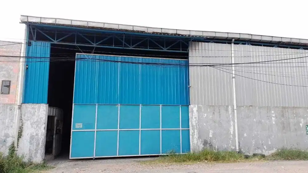 Dijual Cepat Gudang Romokalisari Gresik Strategis Ada Kantor 2 lt Loss