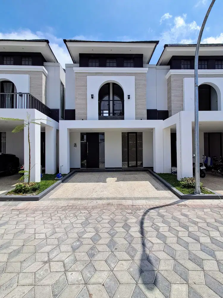 1 UNIT TERAKHIR DE VILLA TOWNHOUSE KEDUNGMUNDU