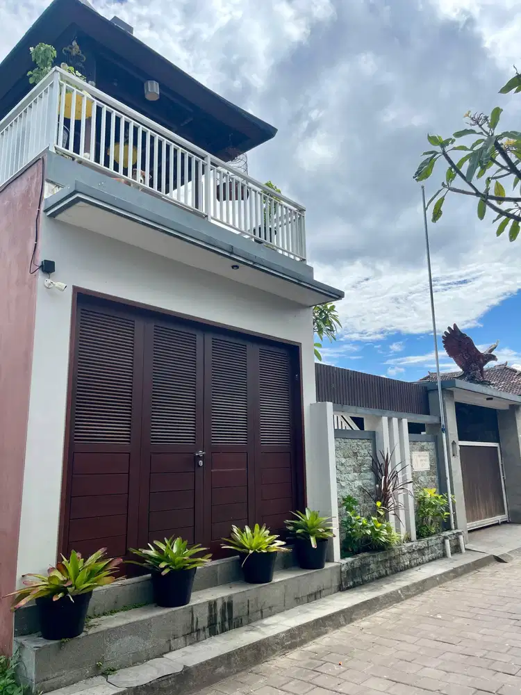 dijual rumah minimalis lantai 2 sibang gede