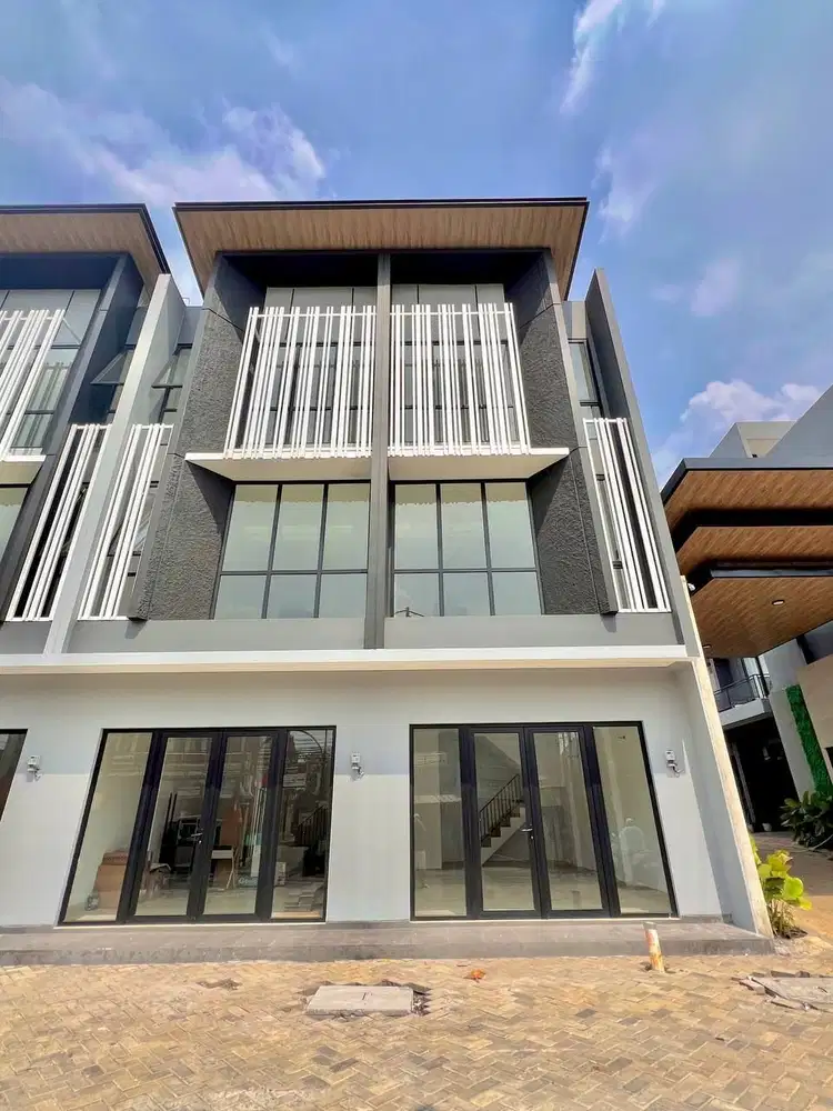 Jual Ruko siap huni pinggir jalan Jagakarsa Jakarta selatan