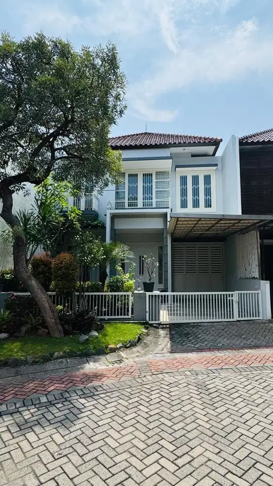 ADI DIJUAL RUMAH MEWAH DI KERTAJAYA INDAH REGENCY DEKAT MANYAR