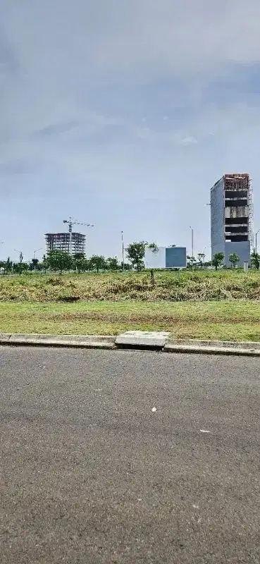 Disewakan kavling komersil pik2 posisi bagus cocok buat showroom