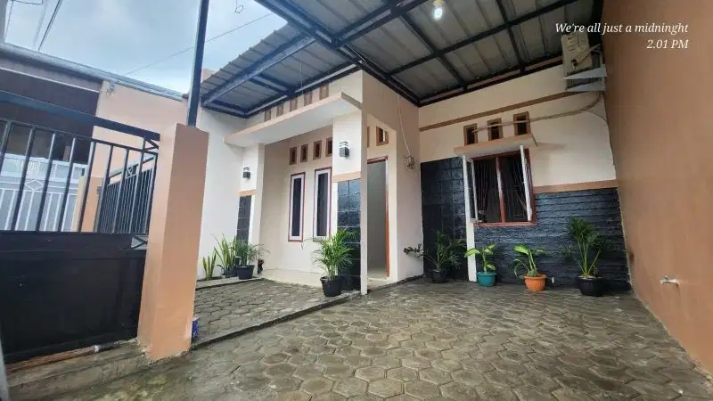 Rumah siap huni di taman Kota Ciperna