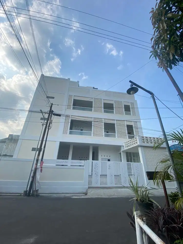 DIJUAL MURAH KOST EKSKLUSIF LOKASI ISTIMEWA DI RING 1 KAMPUS UGM YOGYA