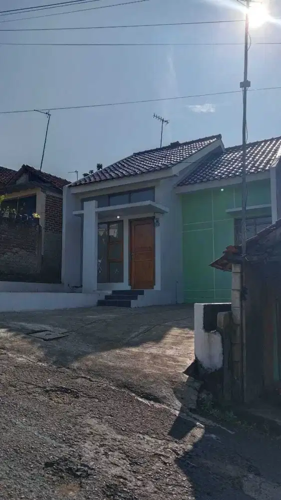 RUMAH PINGGIR JALAN FREE SUMUR BOR, bisa dicicil
