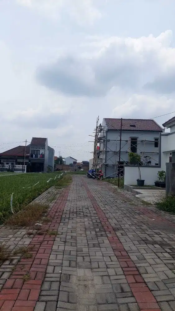 tanah kavlingan didalam lingkungan perumahan elit di banyuanyar solo