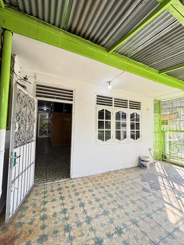 Disewakan rumah lebar luas daerah Asia sukaramai