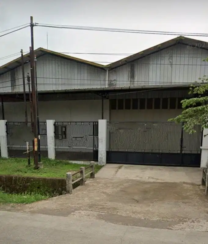 Jual Cepat Gudang Rapi siap pakai akses container