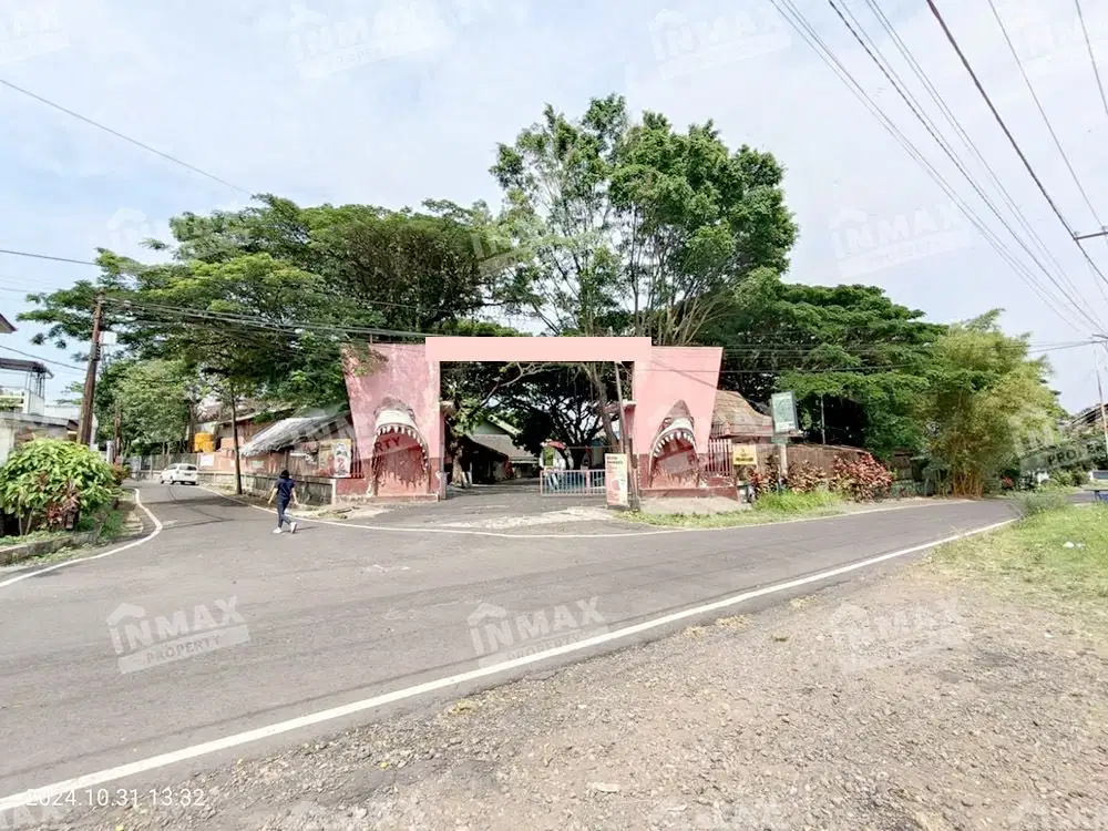 TEMPAT USAHA LUAS 34.800 m2,TLOGOMAS MALANG,ROW JALAN LEBAR