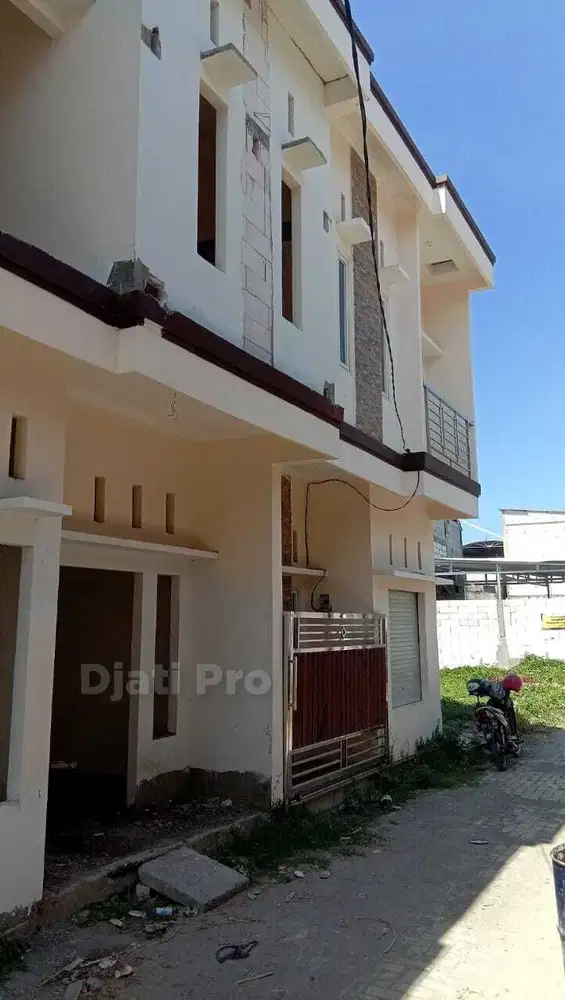 Dijual Rumah Cluster Modern Minimalis 2 Lantai Di Sukomanunggal Sby