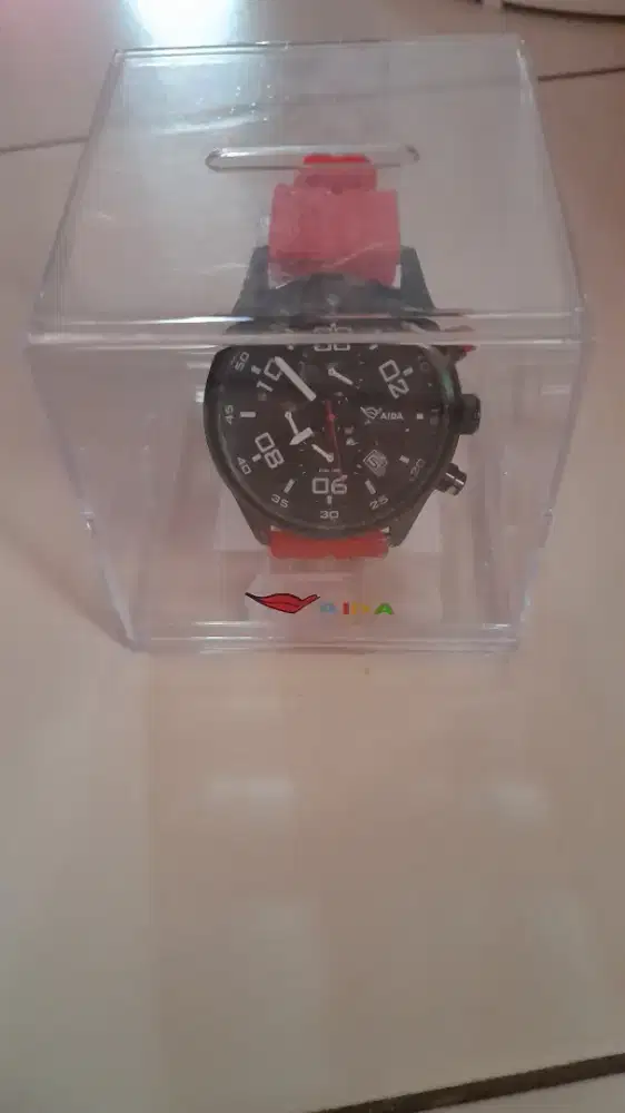 Jam tangan berkualitas masih baru