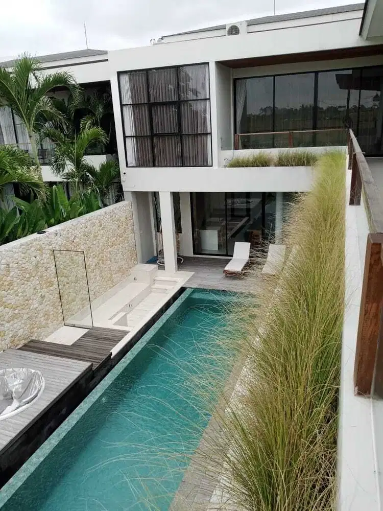 dijual villa lantai 2 view sawah lokasi pererenan
