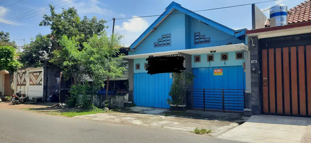 Di sewa kan pinggir jln bisa 2 mobil