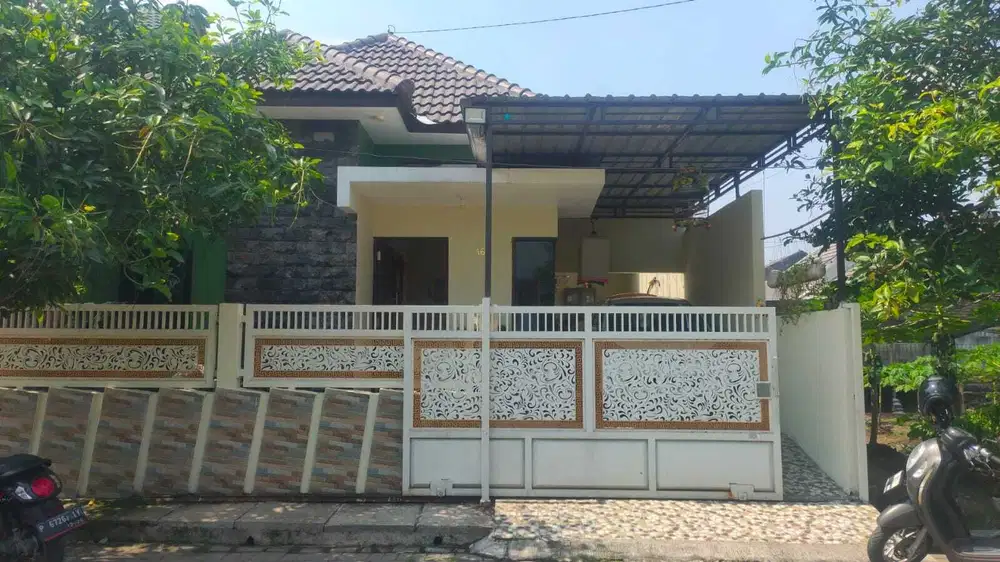 Rumah Exclusive Perumahan Citra Mas Land Surodinawan Mojokerto Dijual