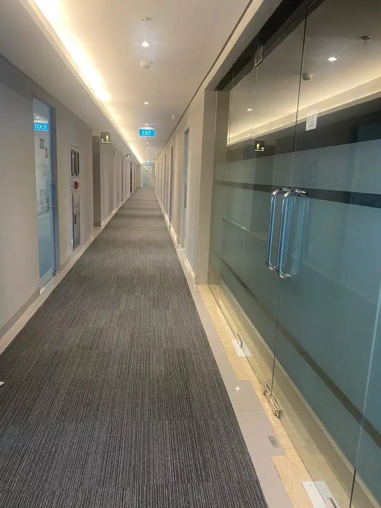 Dijual/Disewakan Cepat 2 Unit Office Space Pakuwon Tower