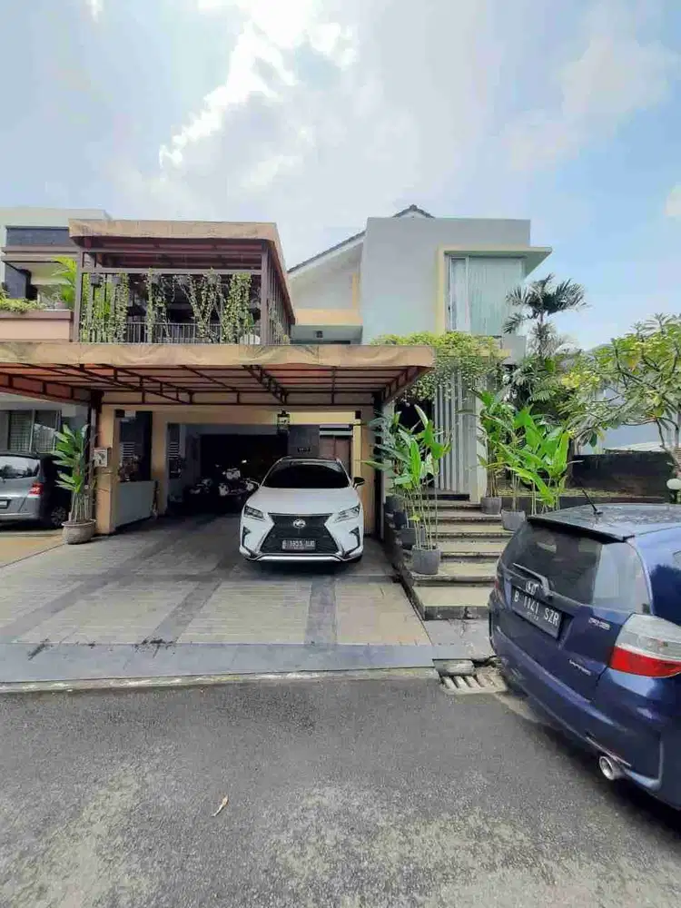 Dijual Rumah Semi Furnished di Kebayoran Bintaro Jakarta Selatan