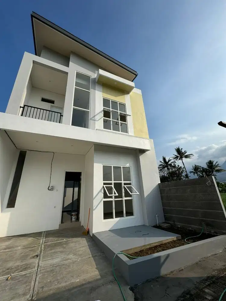 Harga Murah‼️Villa Baru Grees Batu