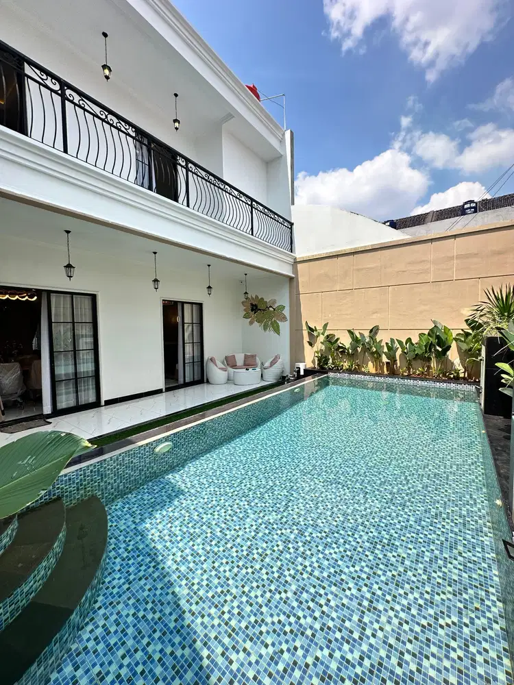 Jual rumah full furnished  kualitas mewah Jagakarsa Ciganjur Jaksel