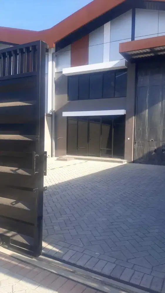 DIJUAL GUDANG BEBAS BANJIR MARGOMULYO SURABAYA