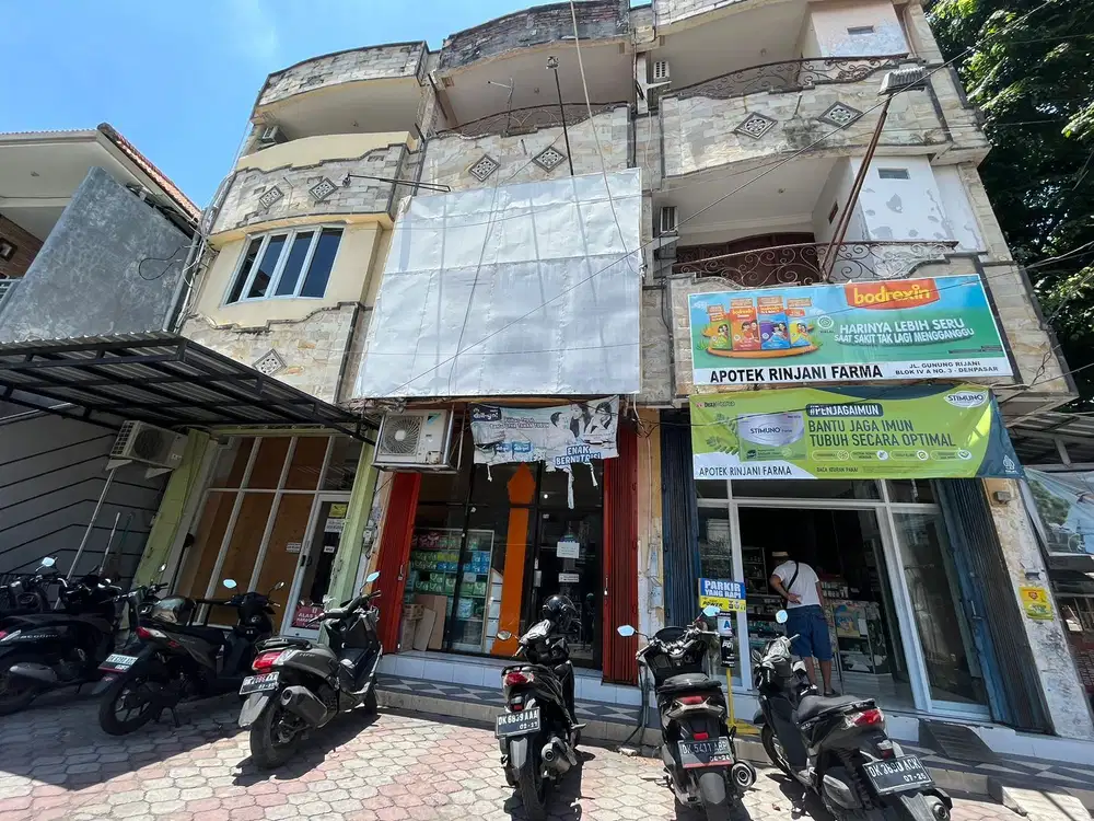 Dijual Ruko 3 Lantai Area Monang Maning