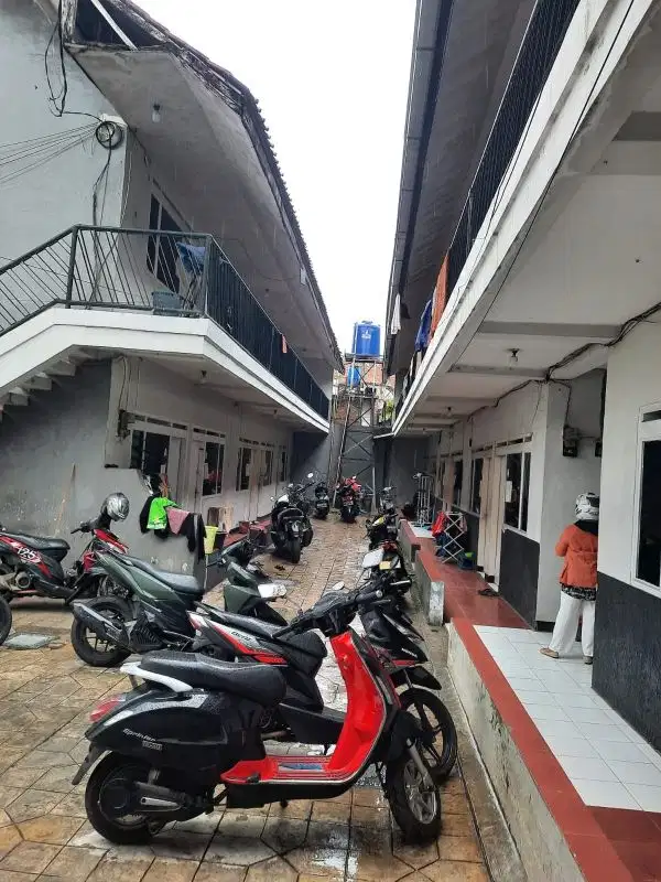 Di jual Rumah kostan aktif full huni dekat gedung sate