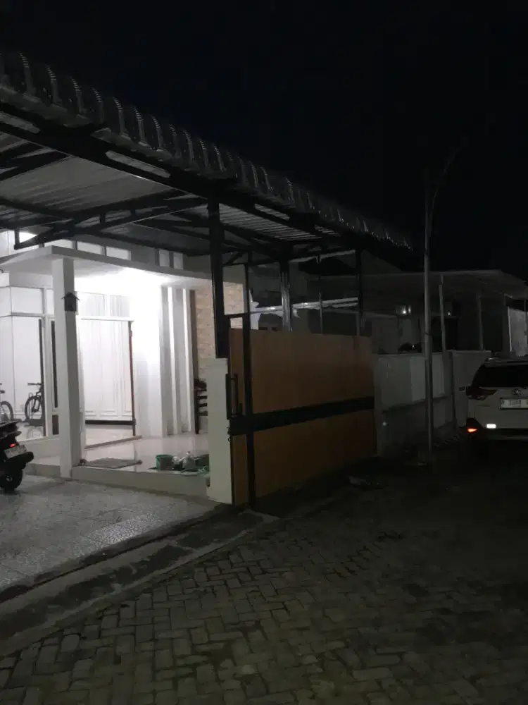 DI JUAL RUMAH MINIMALIS SIAP HUNI DI PERUMAHAN PERMATA BANYUWANGI