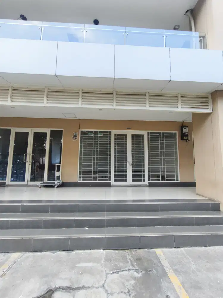 Disewakan Ruko The Hall Trivium Terrace Apartment Lippo Cikarang