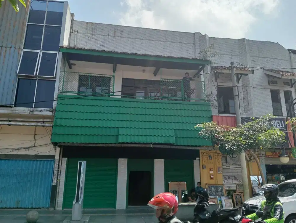 Disewaka kios pusat kota Jl Ahmad Yani Sukabumi depan kantor pos