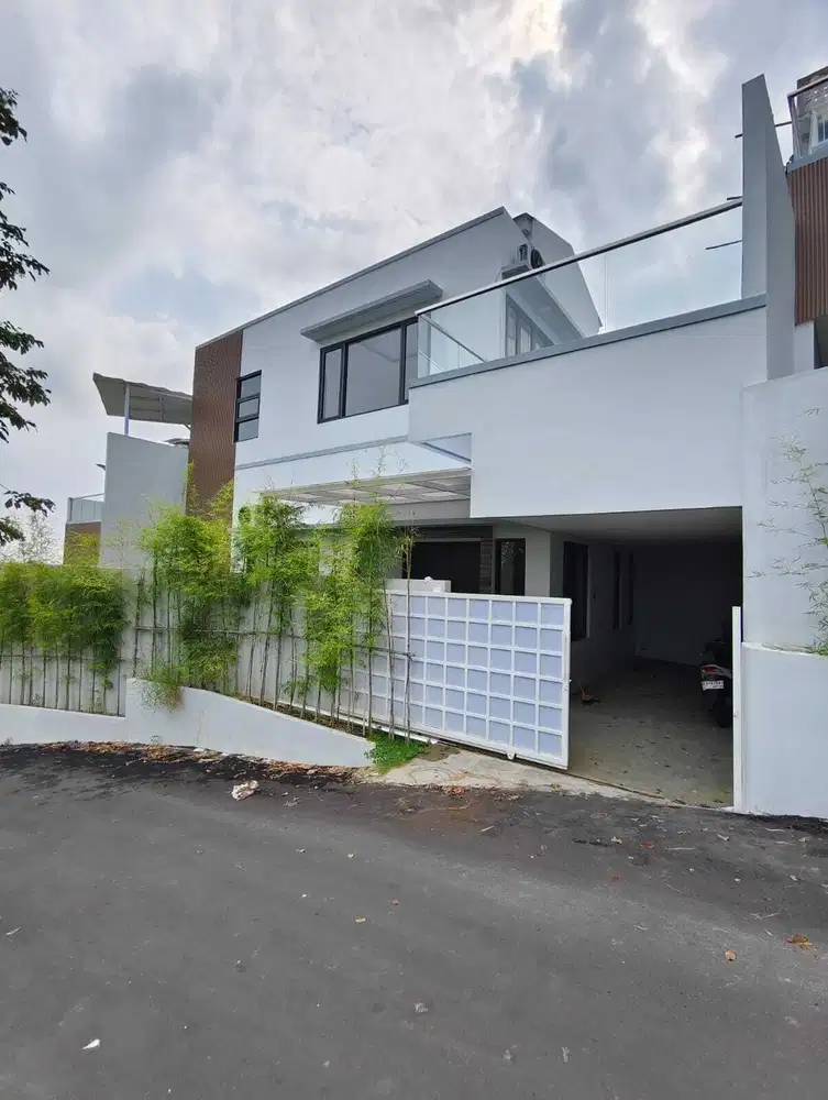 villa view laut di siligita nusa dua,furnish,dkt tol