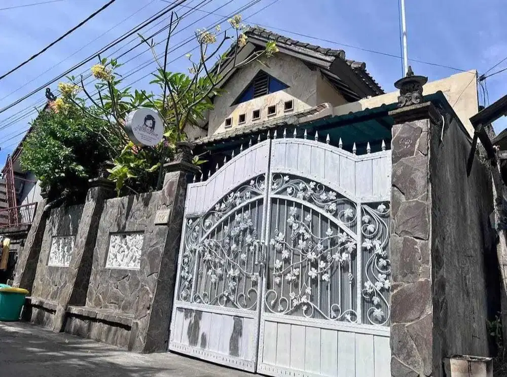 Di jual rumah semi villa ,Pemogan, Denpasar, Bali