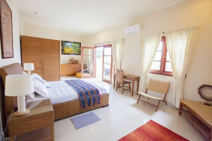 Cozy 3BR Villa in Seminyak For Rent