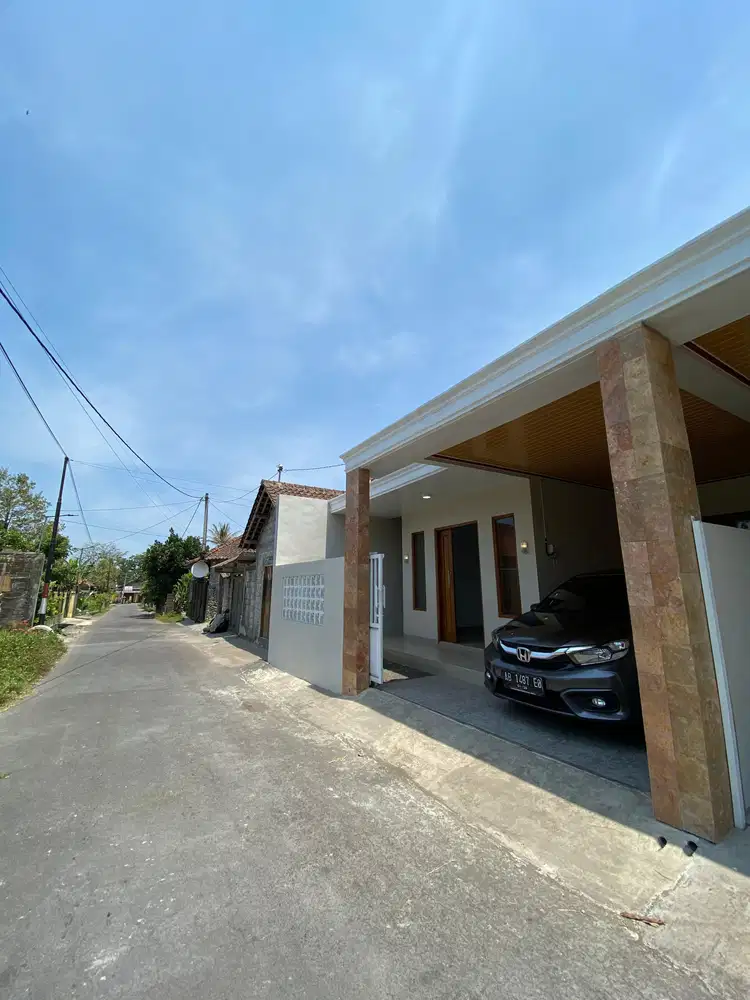 Rumah Baru Dijual, 5 Menit Kampus UII